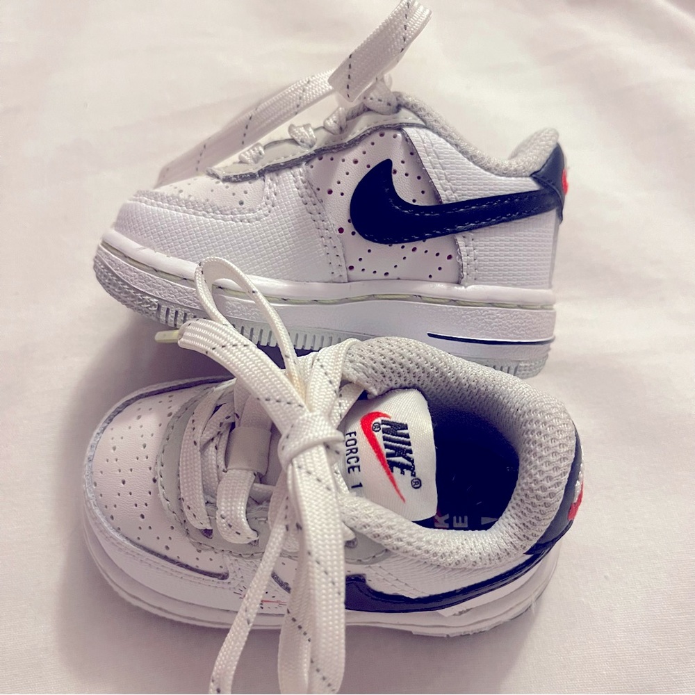 Nike Force 1 lV8 1 kids baby sneakers - Picture 6 of 8